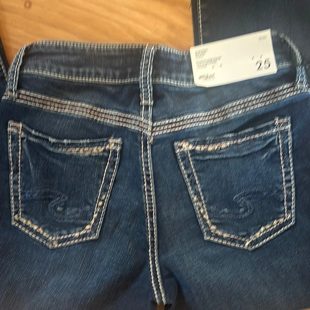 Silver Jeans Suki 25x31 - Picture 5 of 5